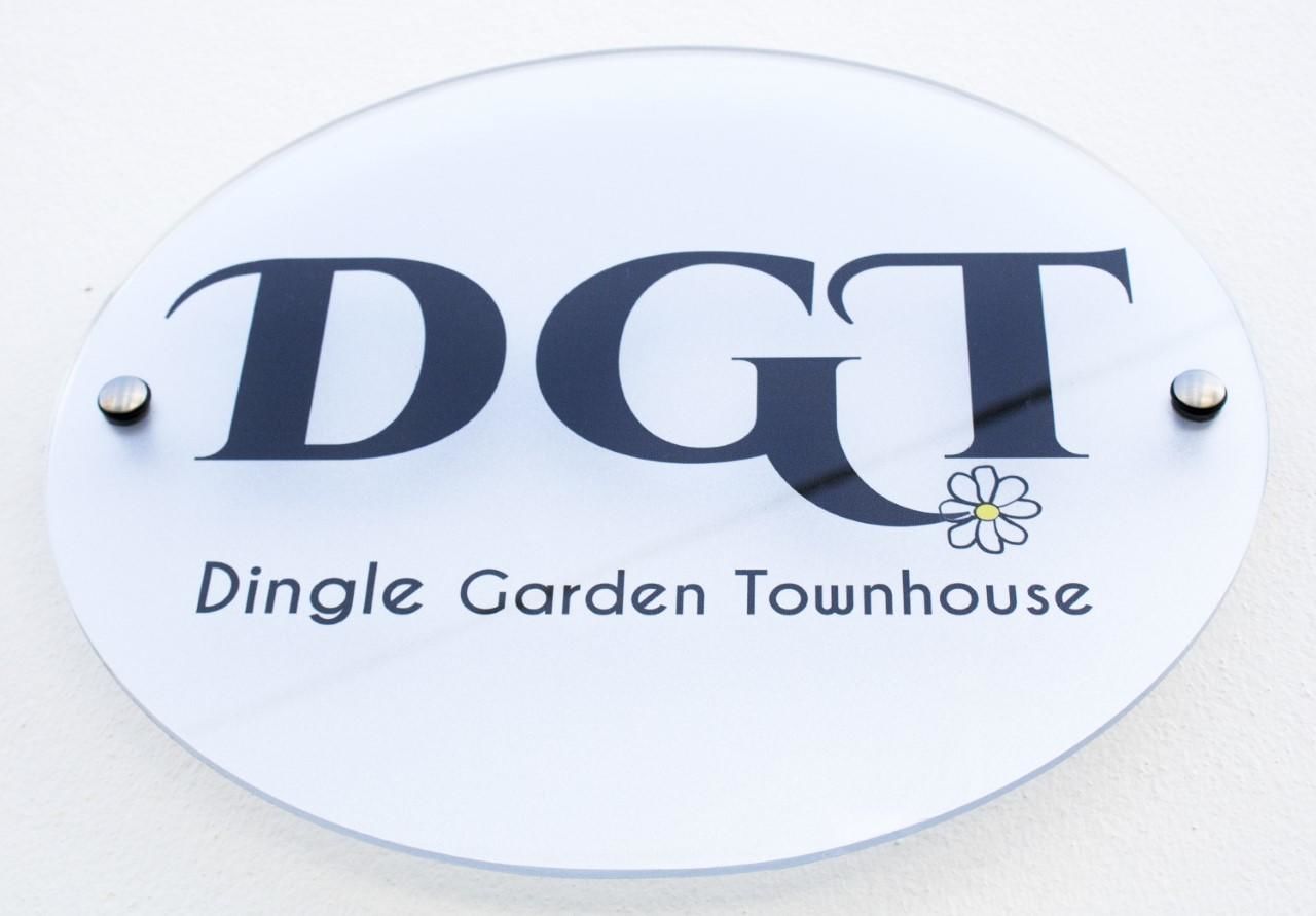 Отели типа «постель и завтрак» Dingle Garden Townhouse Дингл-6