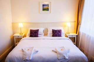 Отели типа «постель и завтрак» Dingle Garden Townhouse Дингл Улучшенный номер с кроватью размера «king-size»-4